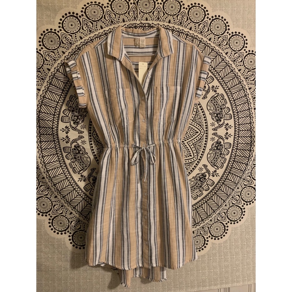 Button up sundress with pockets!